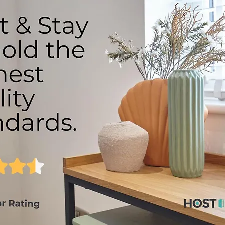 Host & - St Mary's Riverside *